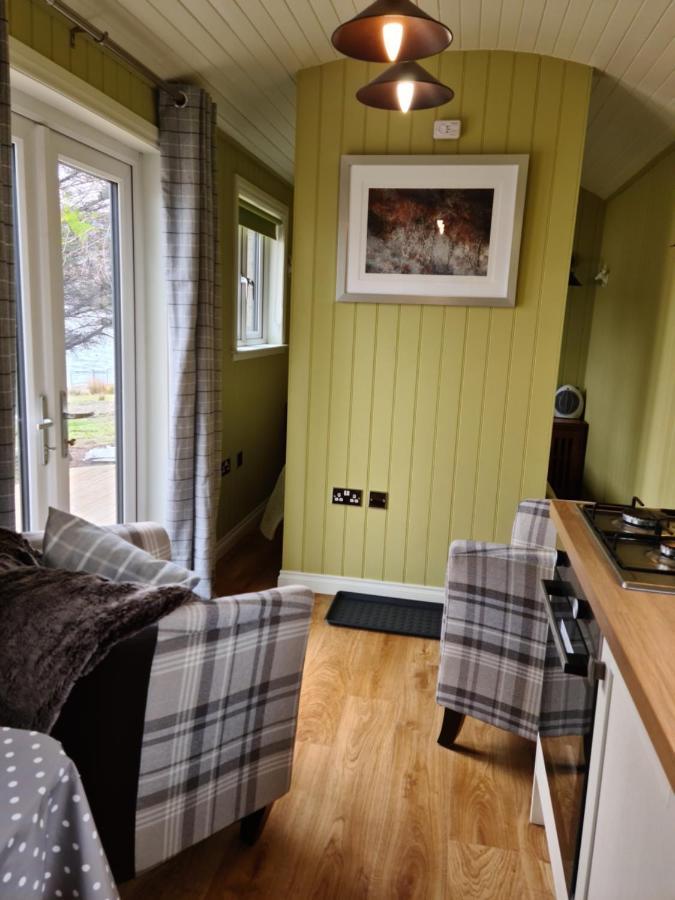 The Bay ,Luxury Shepherds Hut, Dundonnell المظهر الخارجي الصورة