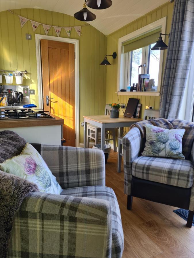 The Bay ,Luxury Shepherds Hut, Dundonnell المظهر الخارجي الصورة